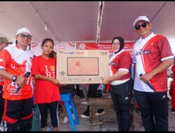 Meriah kan HUT ke-80 RI, Ratusan Warga Desa Kemang Bejalu Ikuti Gerak Jalan Santai