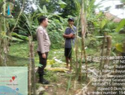 Bhabinkamtibmas Polsek Rantau Bayur Dorong Warga Desa Tebing Abang Mandiri Pangan