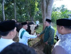Sholat Idul Adha di Masjid Al-Amir,Bupati Banyuasin Serahkan Hewan Kurban