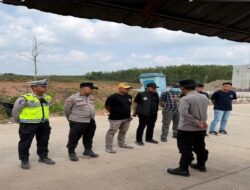 Polres Banyuasin Laksanakan Pengaturan Lalu Lintas di Simpang Pintu Tol Pulau Rimau