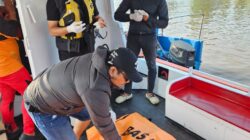 Diduga Terjatuh Dari Tongkang di Perairan Sungai Baung Dua Korban ditemukan Meninggal