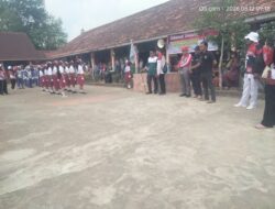 65 Peserta Lomba Gerak Jalan Sekecamatan Rantau Bayur Meriahkan HUT ke-81 RI
