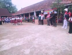 65 Peserta Lomba Gerak Jalan Sekecamatan Rantau Bayur Meriahkan HUT ke-81 RI