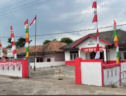 Pemdes Pagar Bulan Ajak Masyarakat Kibarkan Bendera Merah Putih Mulai 1 Agustus