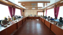 Pemkab Banyuasin Rapat Bersama Terkait Aduan Masyarakat Tentang Abrasi Sungai Musi dan Dampak Aktivitas Tongkang Batubara